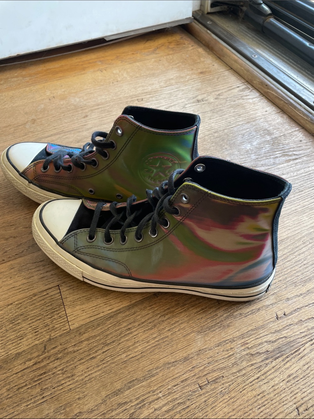 Converse Chuck Taylor All Star 70 Hi Spectrum Iridescent 
Size M 8.5/W 10